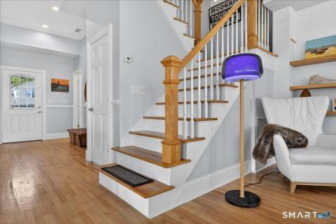 284 Shore Drive Branford CT 06405