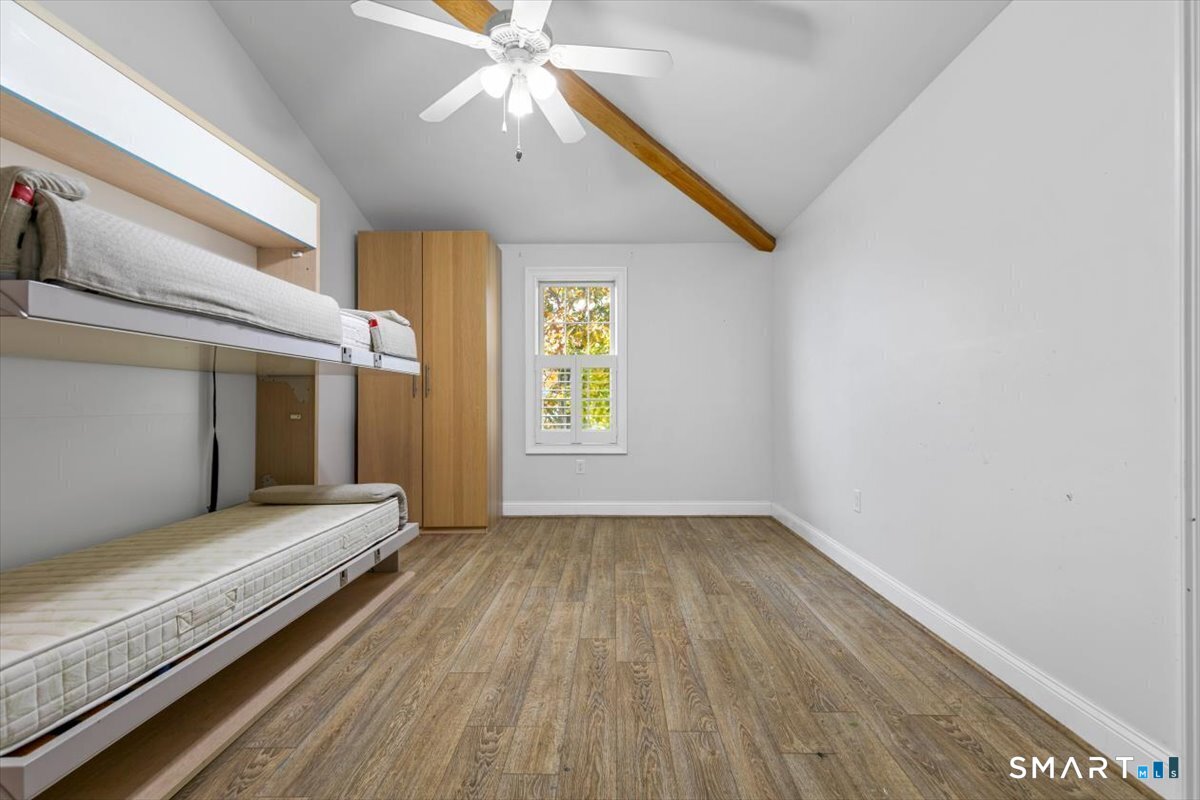 284 Shore Drive Branford CT 06405