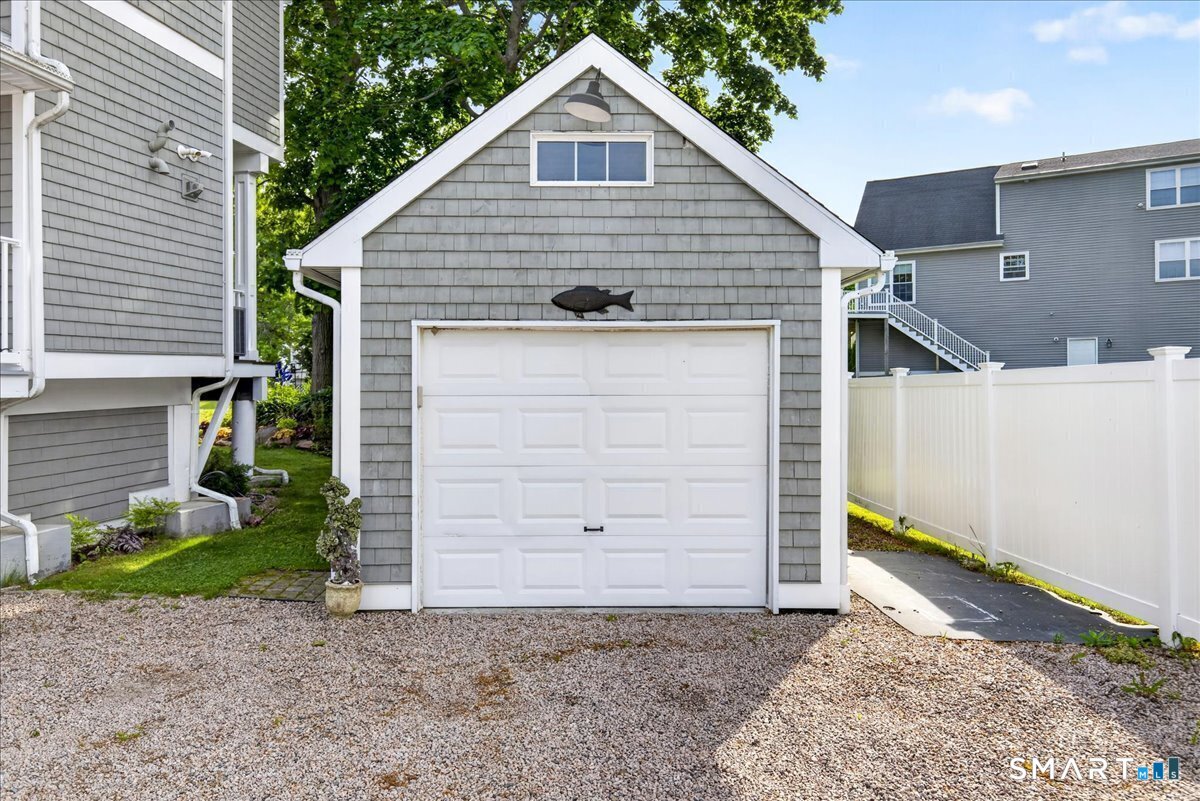 284 Shore Drive Branford CT 06405