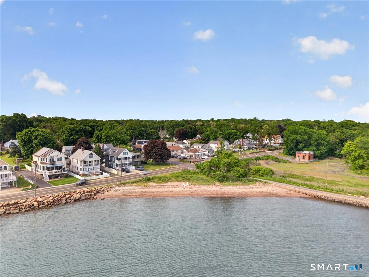 284 Shore Drive Branford CT 06405
