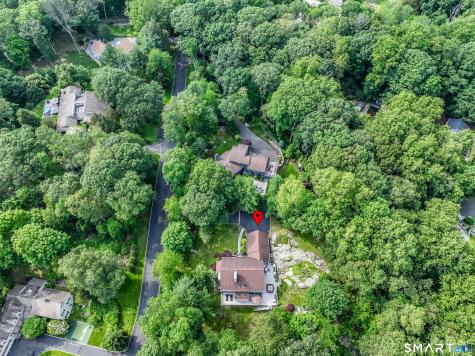 42 Briar Woods Trail Stamford CT 06903