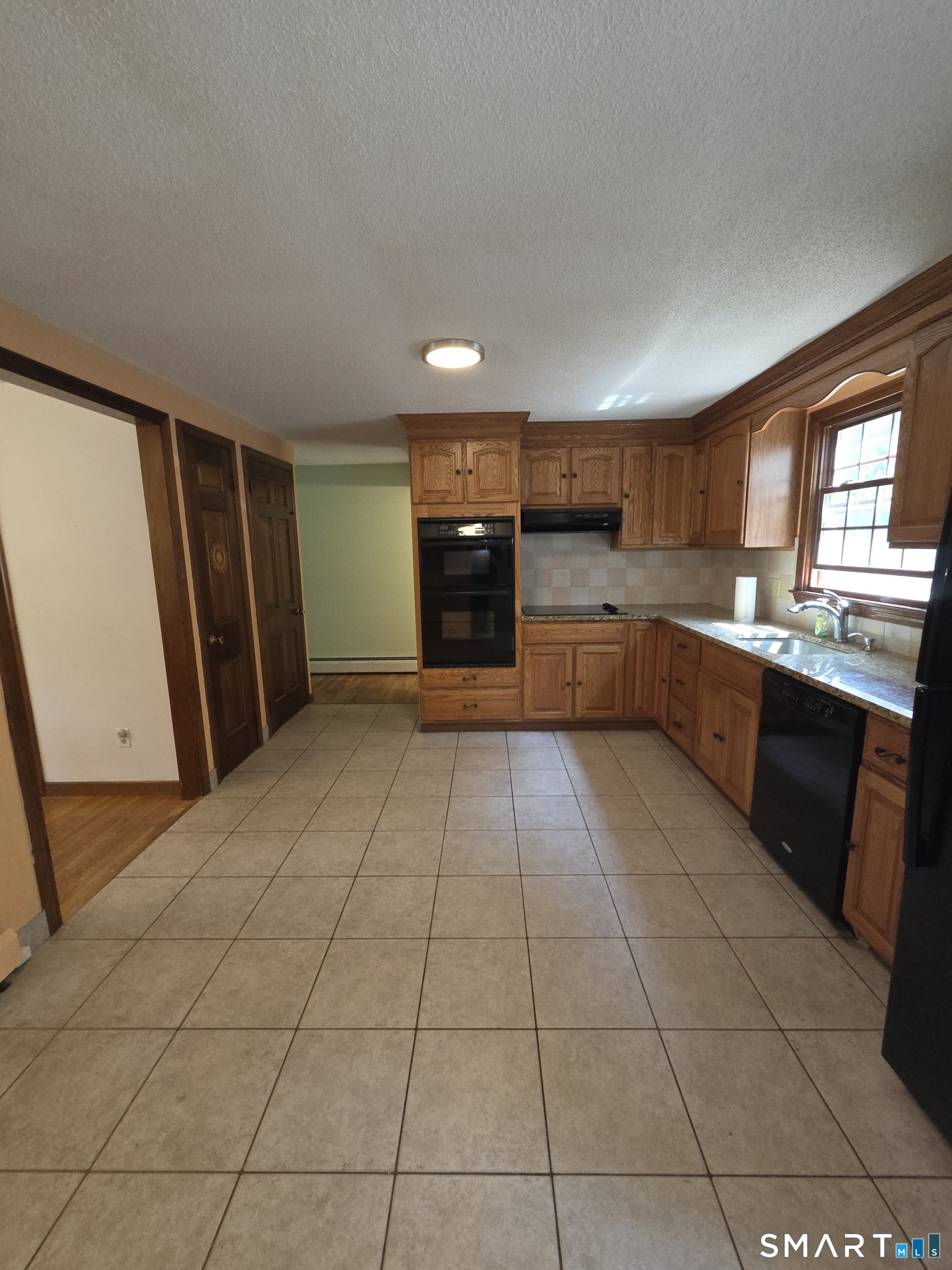 1 Deerfield Lane Ellington CT 06029