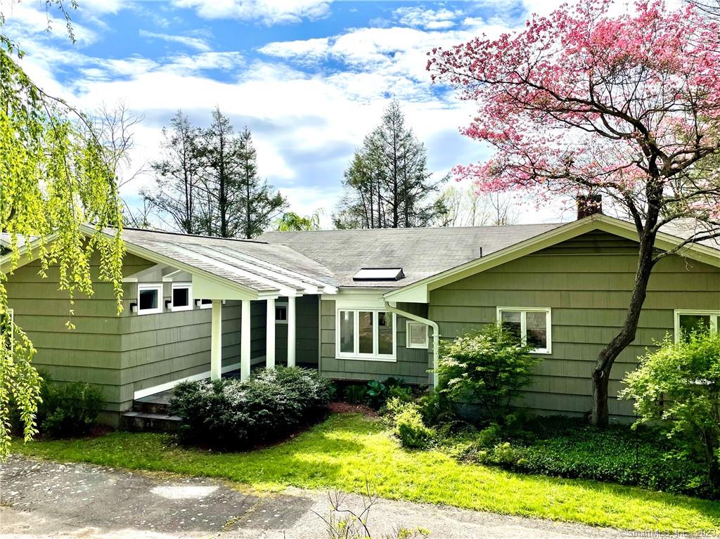 39 Hyland Avenue Woodbury CT 06798