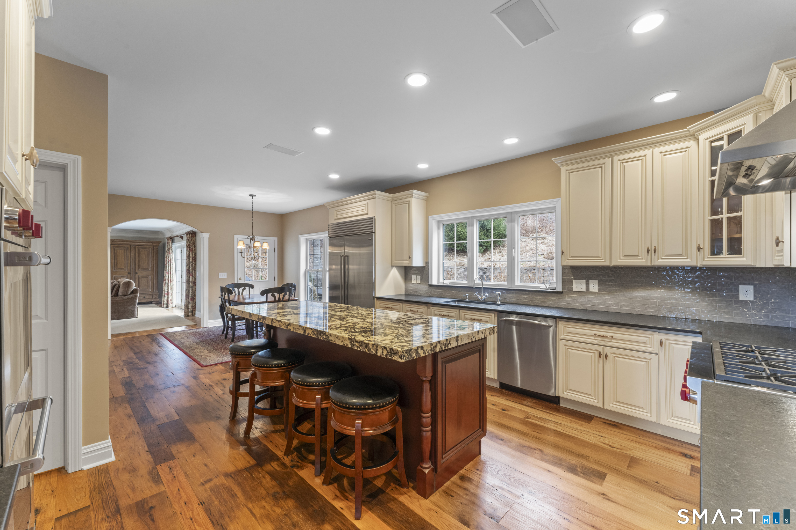 15 Wedgewood Court Newtown CT 06470