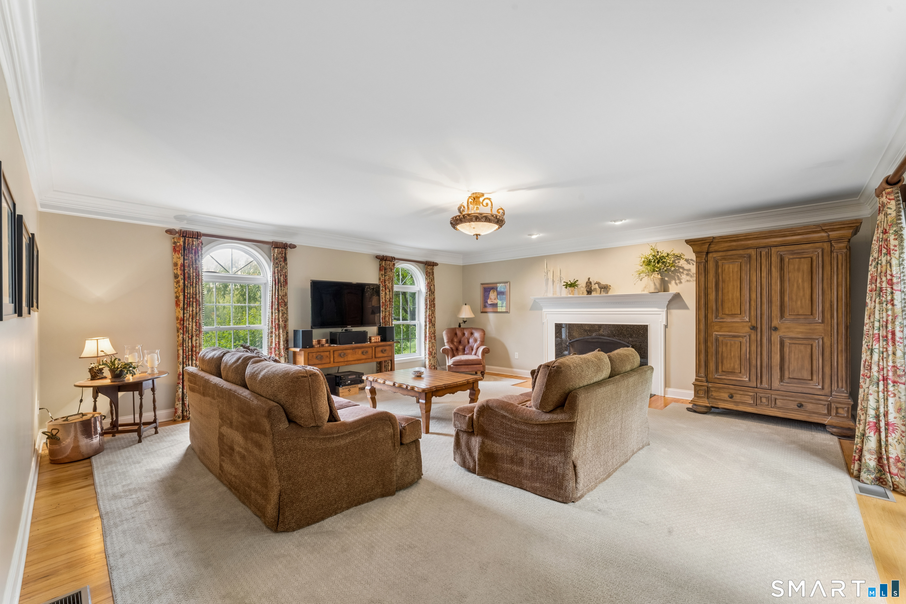 15 Wedgewood Court Newtown CT 06470