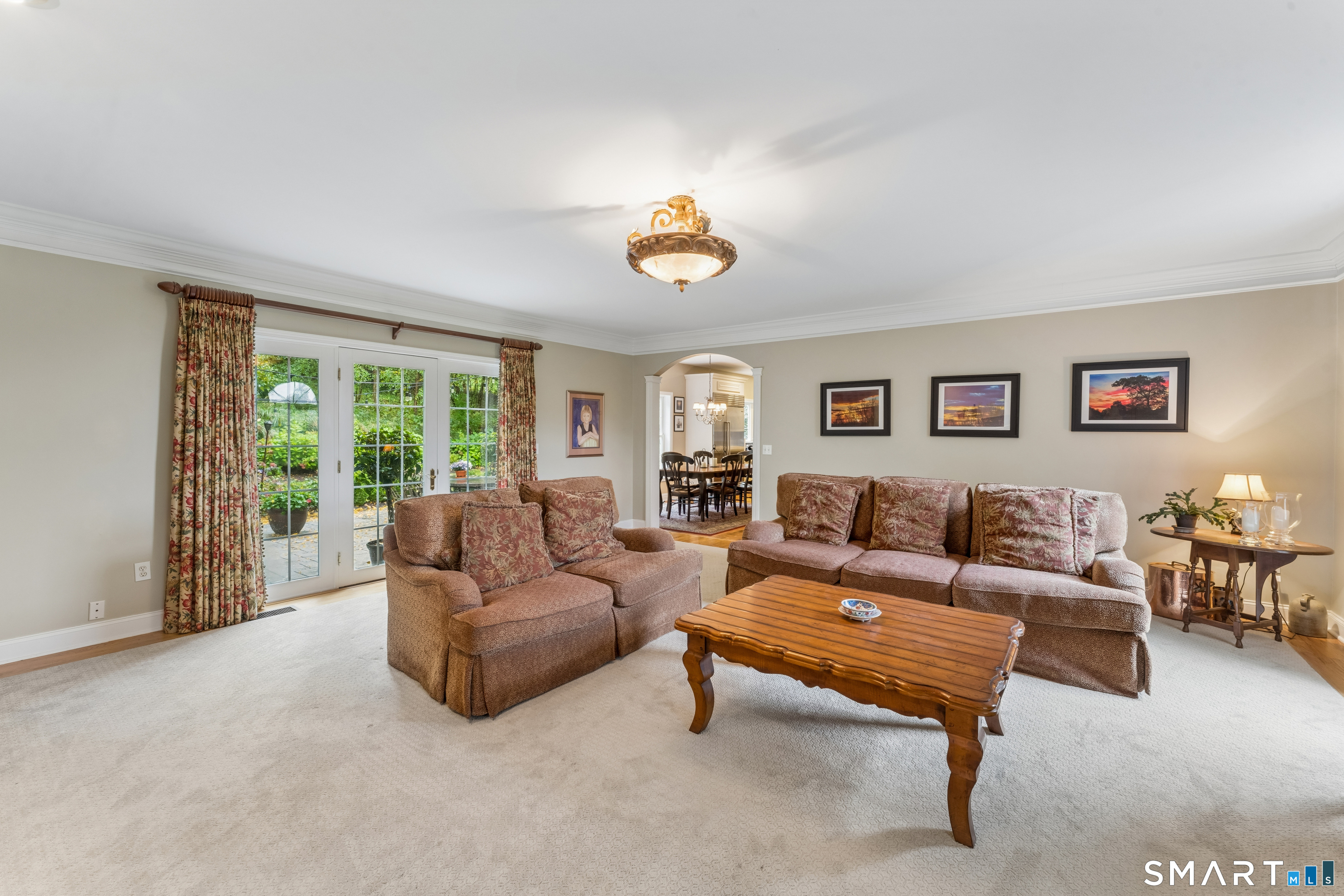 15 Wedgewood Court Newtown CT 06470