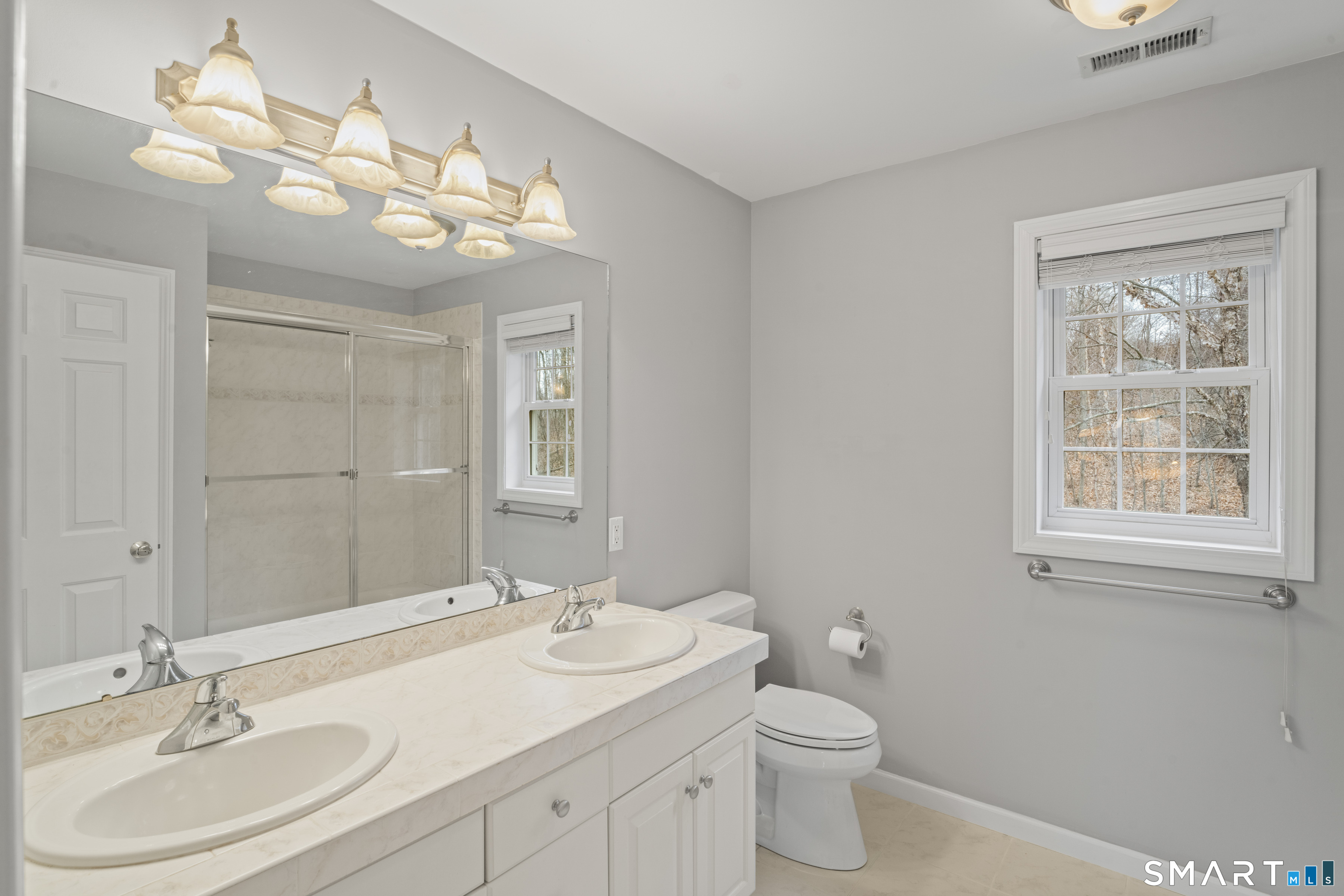 15 Wedgewood Court Newtown CT 06470