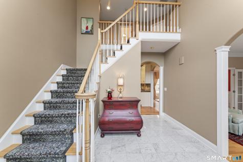 15 Wedgewood Court Newtown CT 06470