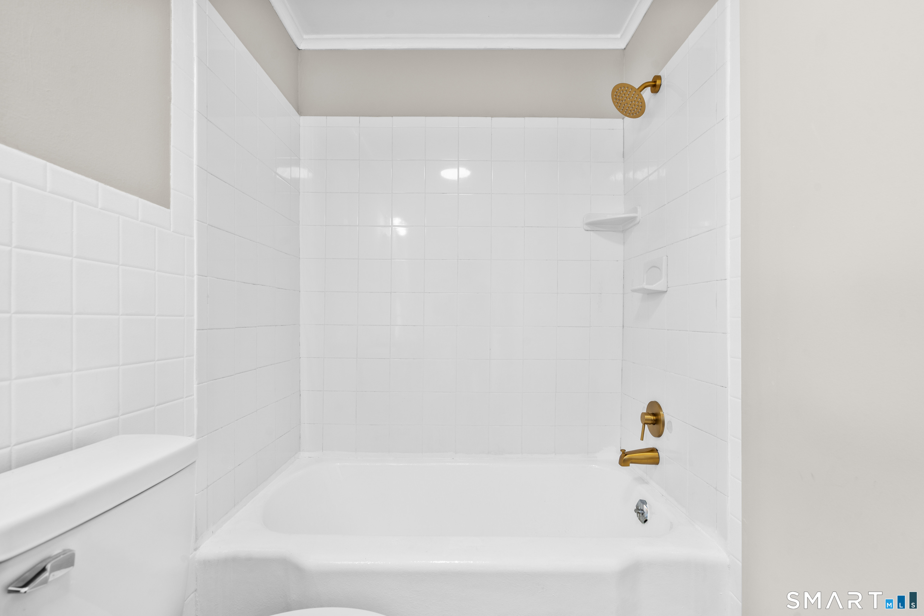 172 Red Mountain Avenue Torrington CT 06790