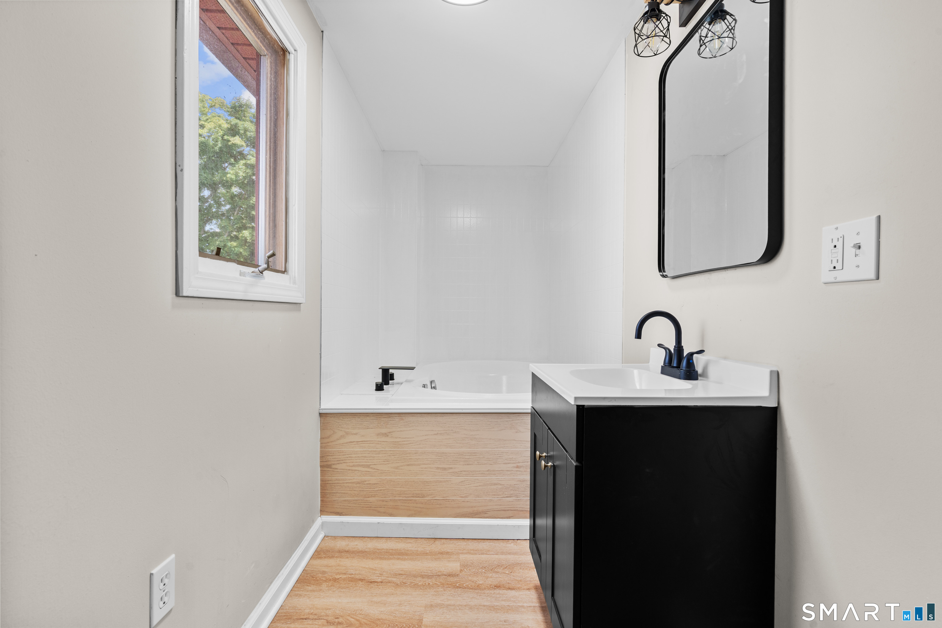 172 Red Mountain Avenue Torrington CT 06790