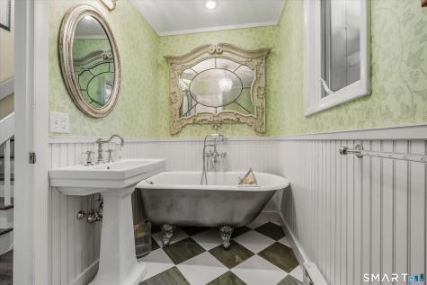 131 Peaceable Street Redding CT 06896