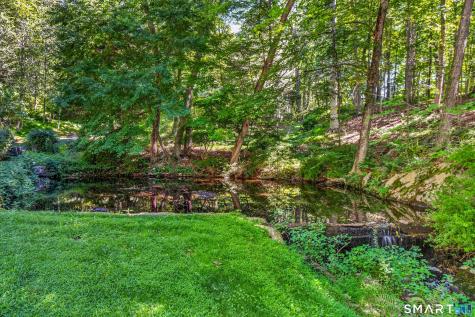 131 Peaceable Street Redding CT 06896