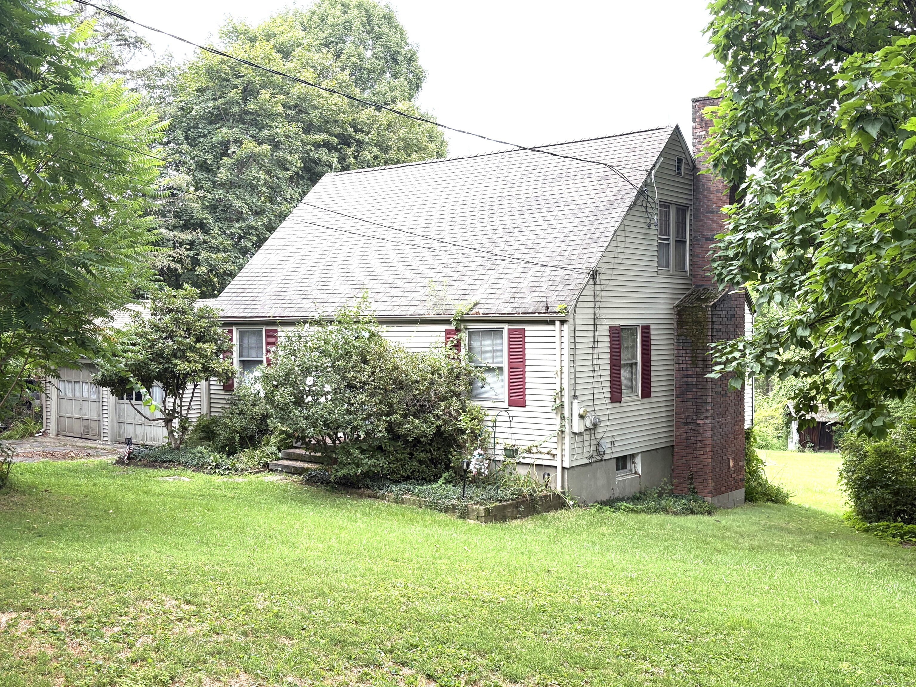 180 Duncaster Road Bloomfield CT 06002