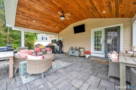 207 Manor Road Southington CT 06479