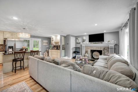 207 Manor Road Southington CT 06479
