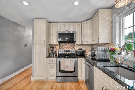 207 Manor Road Southington CT 06479