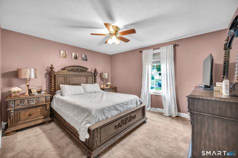 207 Manor Road Southington CT 06479