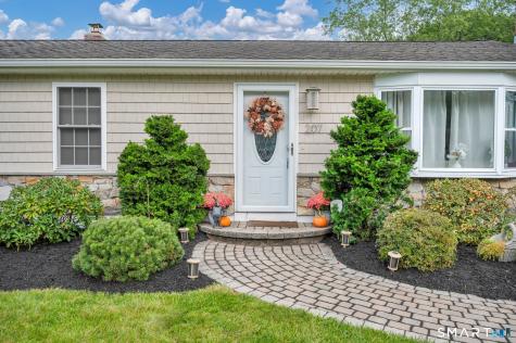207 Manor Road Southington CT 06479