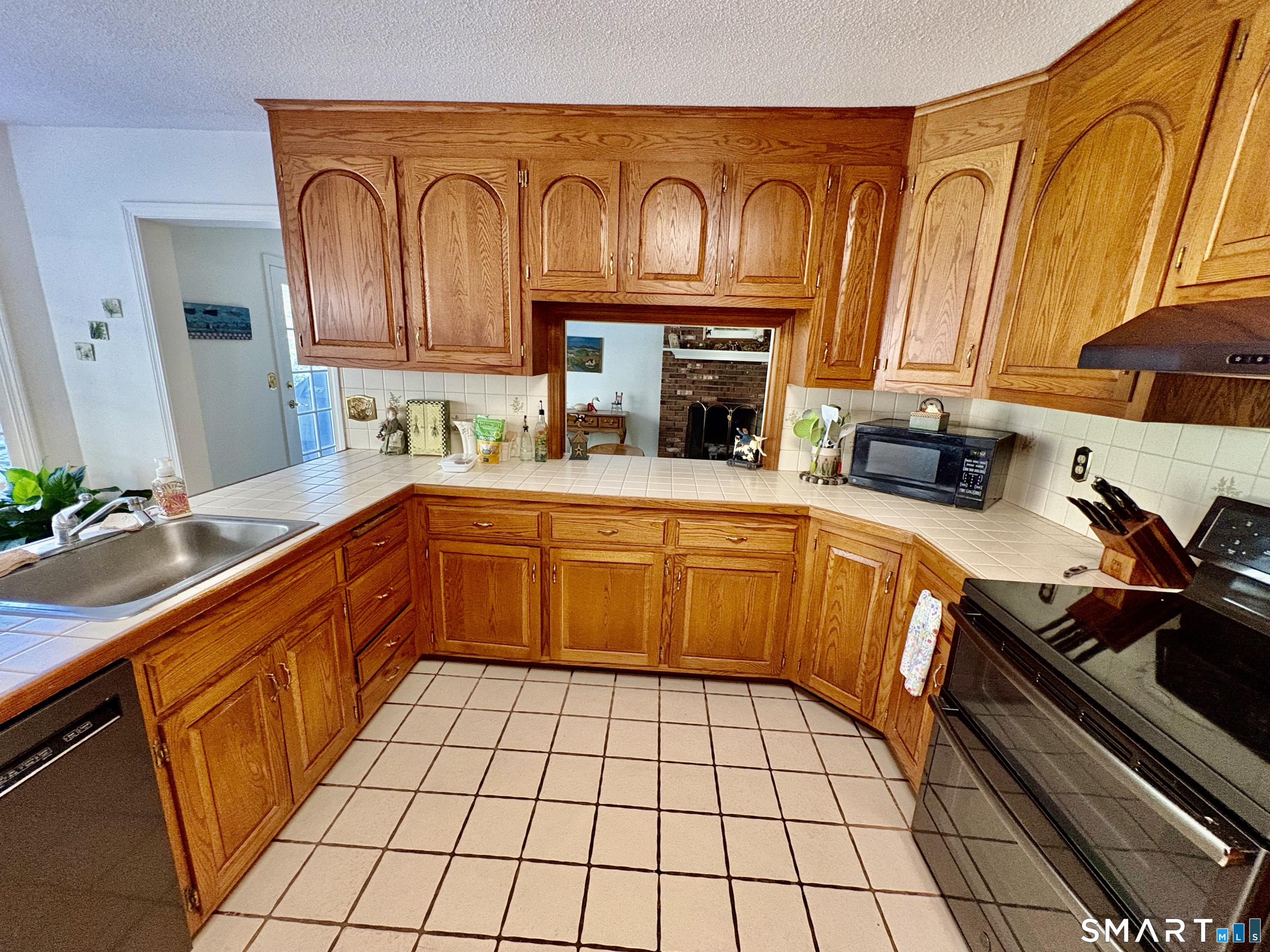 1094 Hopewell Road Glastonbury CT 06073