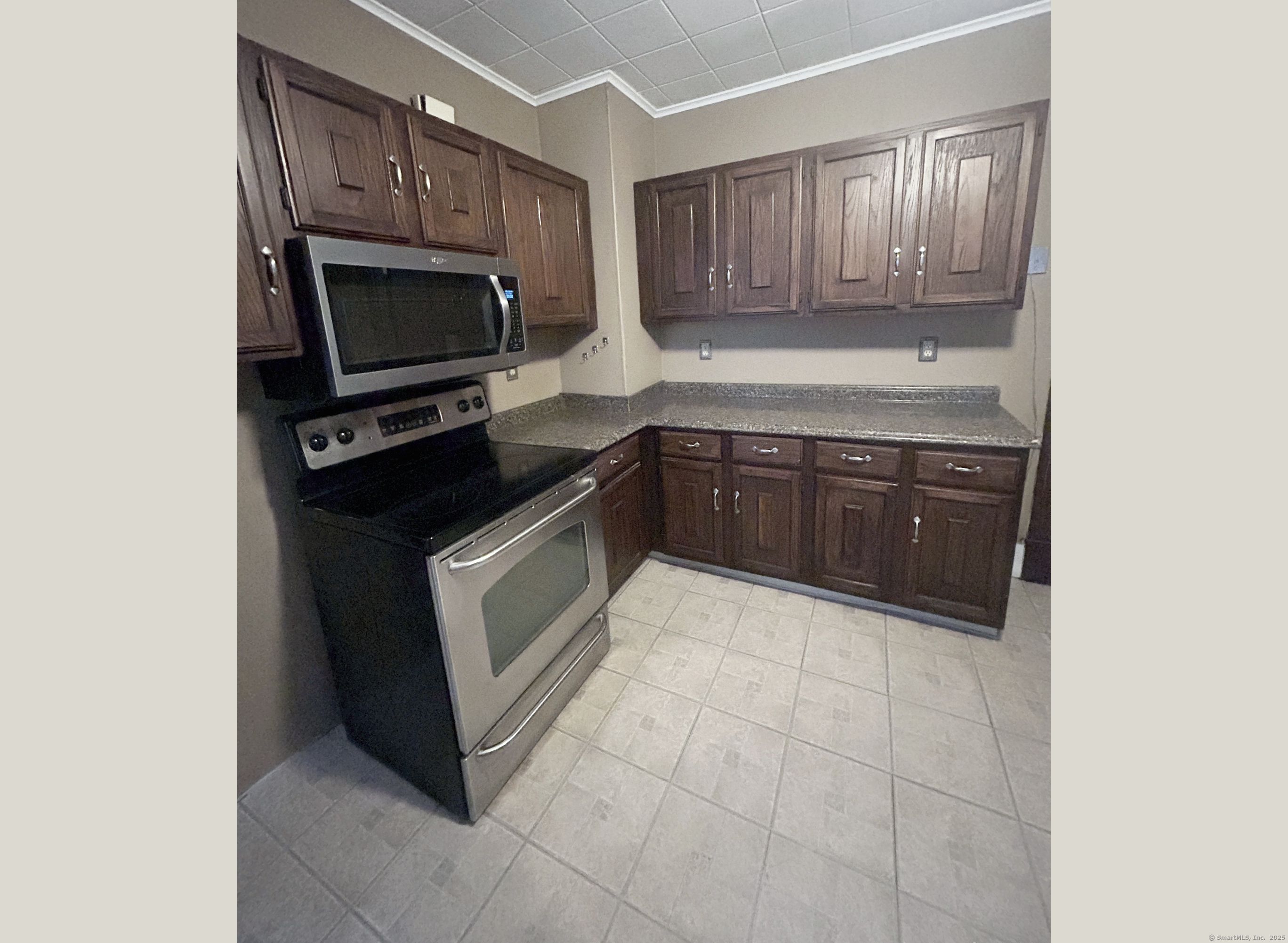 35 Hewey Street Waterbury CT 06708