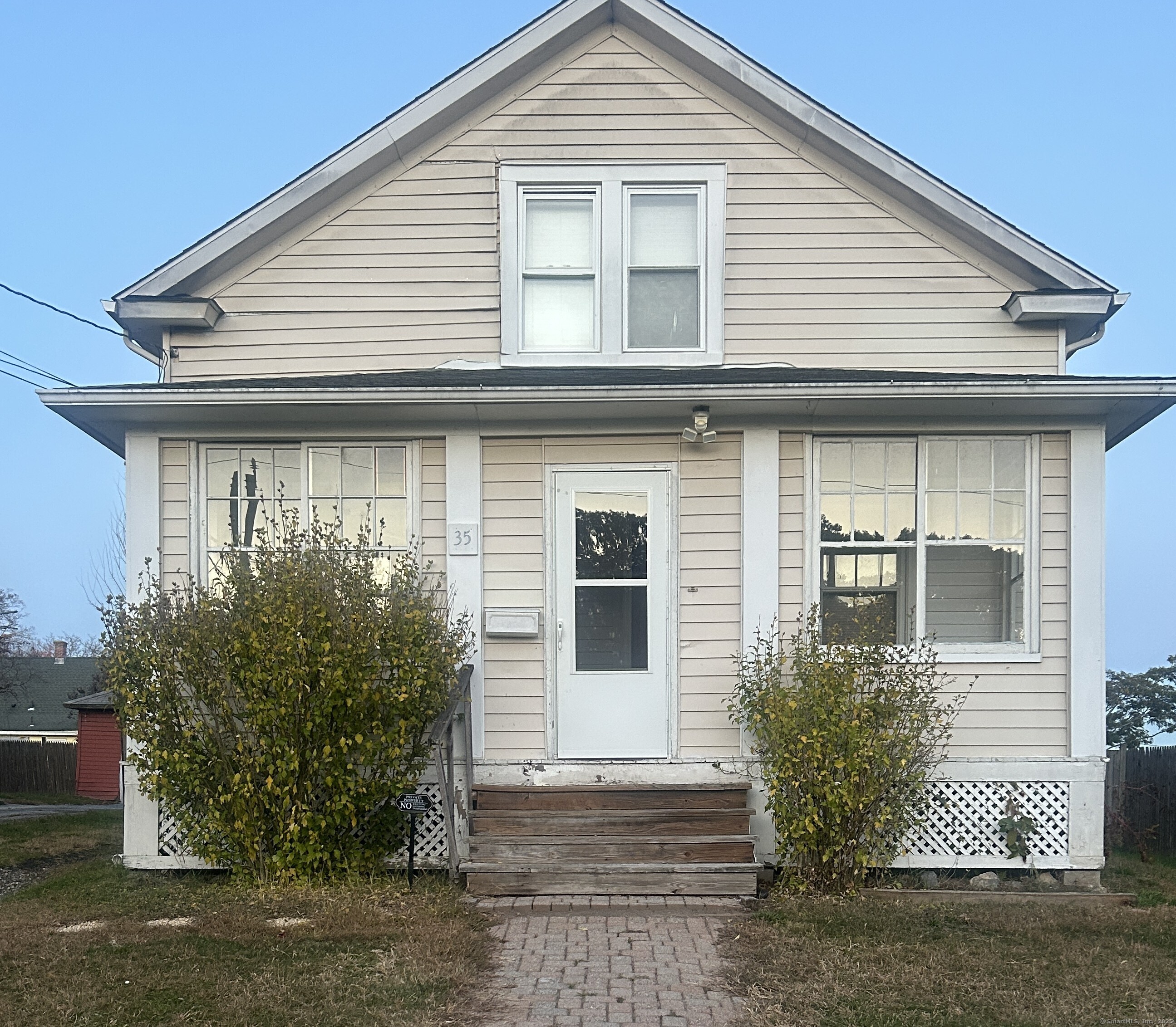 35 Hewey Street Waterbury CT 06708