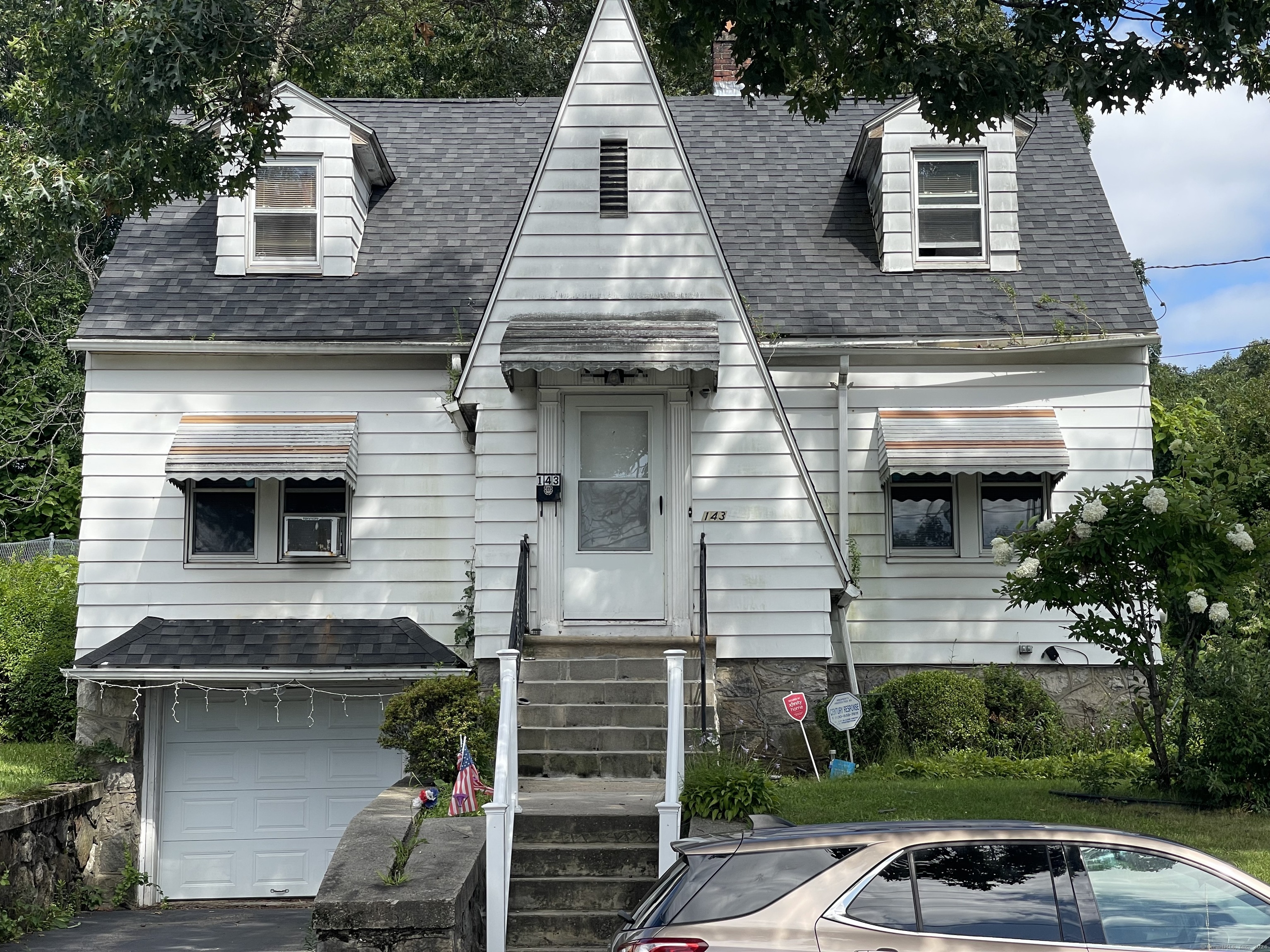 143 Birch Street Waterbury CT 06704