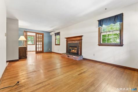 8 Cypress Way East Lyme CT 06357
