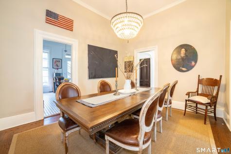 562 Chapel Street New Haven CT 06511