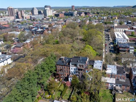 562 Chapel Street New Haven CT 06511