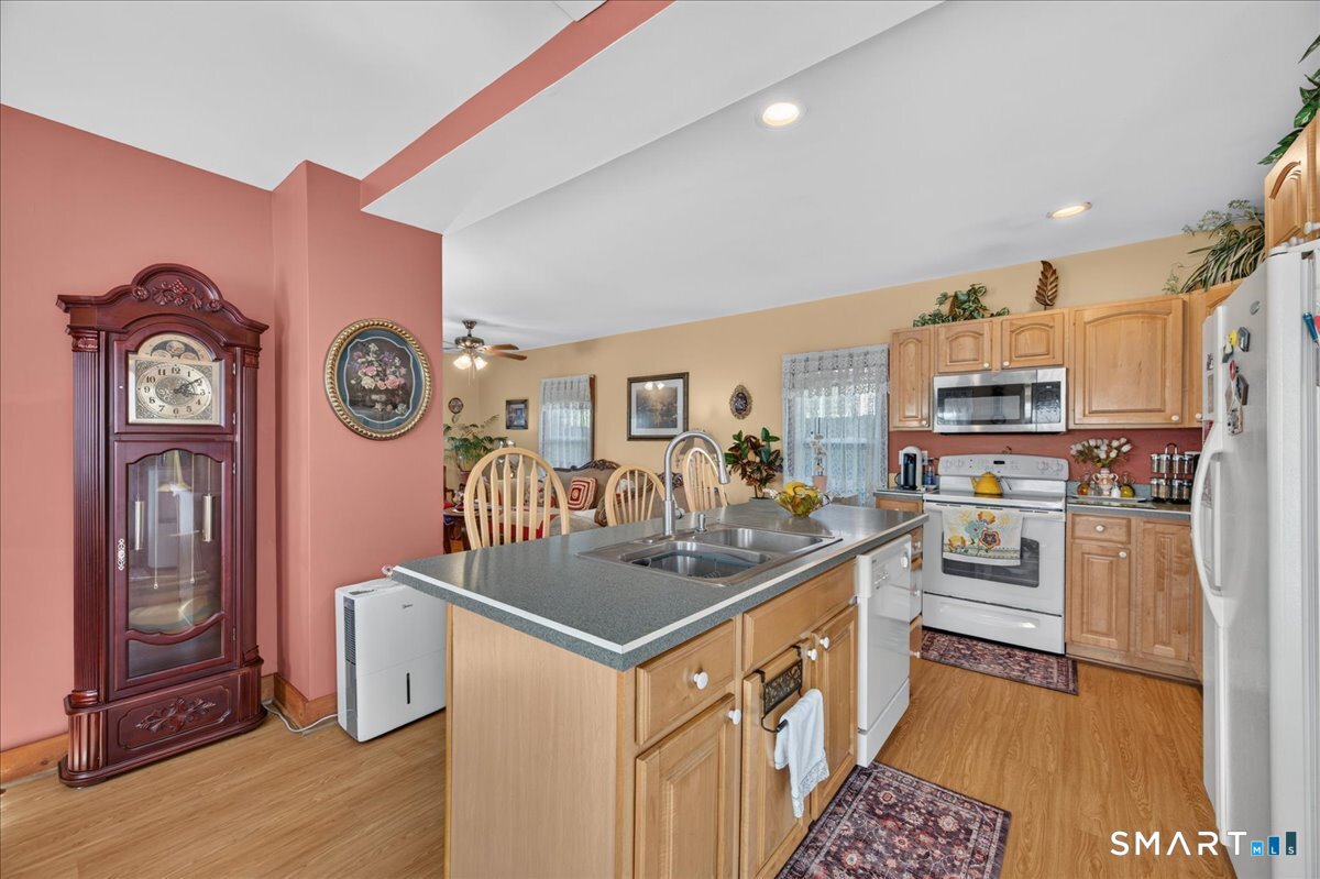 314 Willetts Avenue Waterford CT 06385
