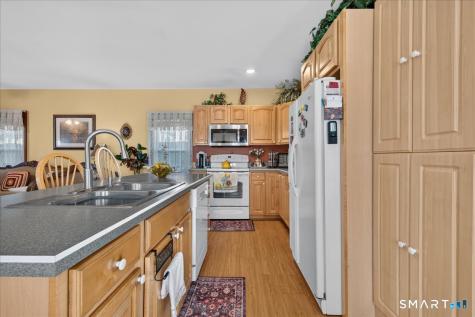 314 Willetts Avenue Waterford CT 06385