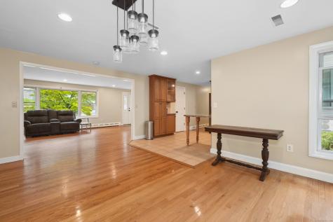 15 Neagle Street Naugatuck CT 06770