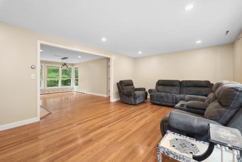 15 Neagle Street Naugatuck CT 06770