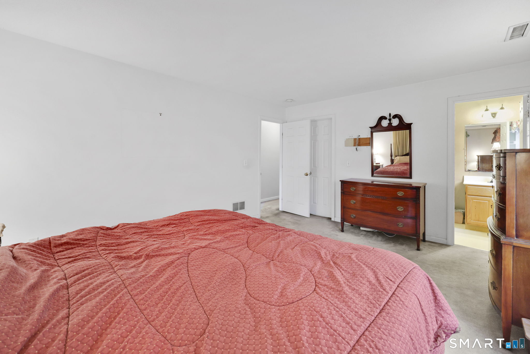 34 Laurel Street Enfield CT 06082