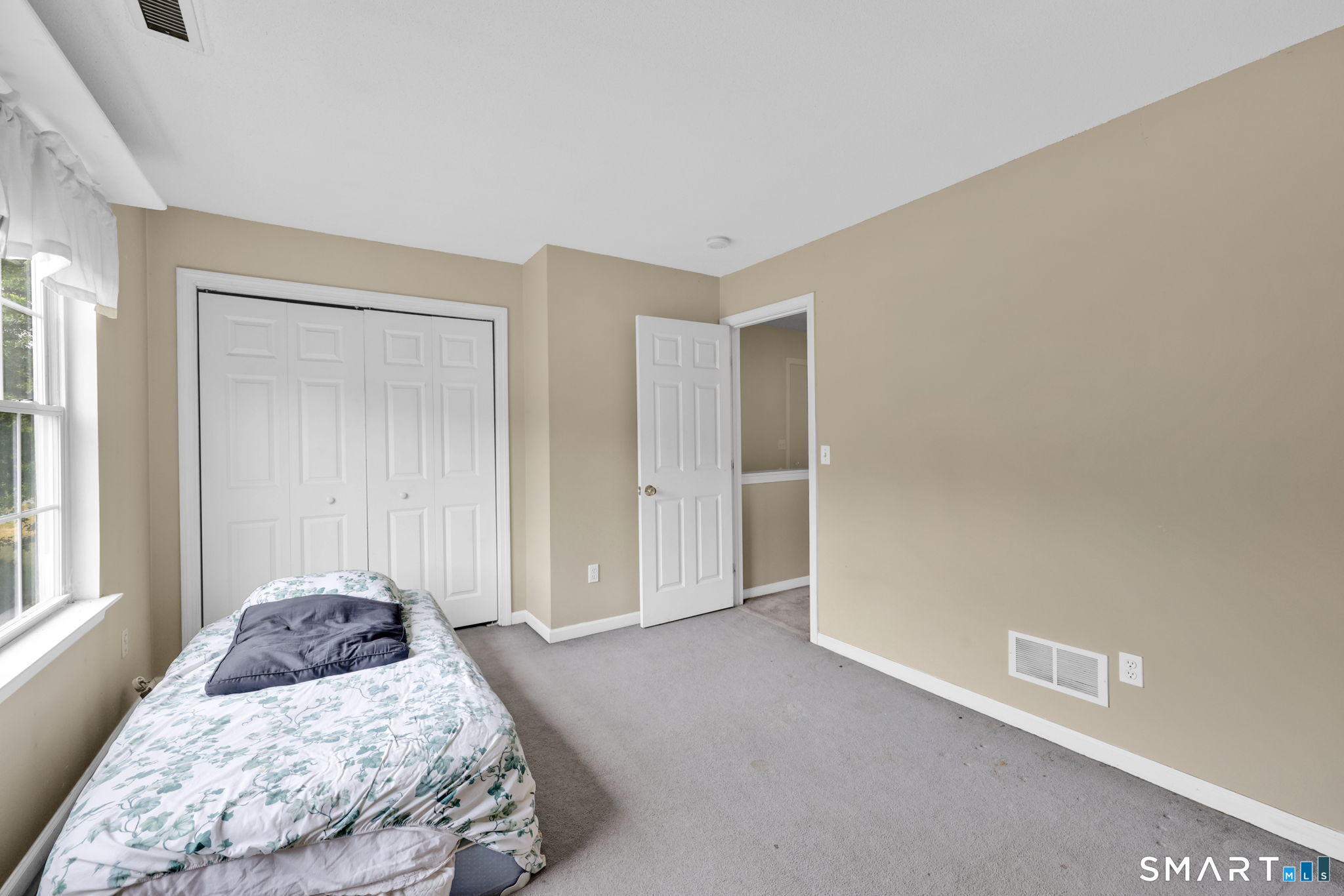 34 Laurel Street Enfield CT 06082