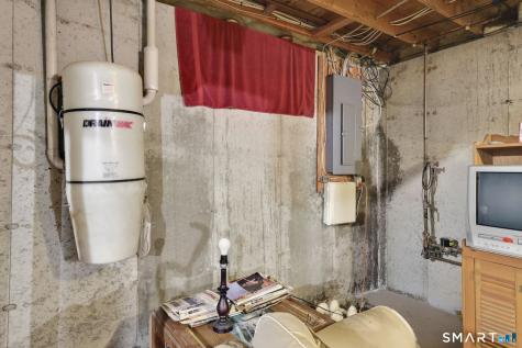 34 Laurel Street Enfield CT 06082