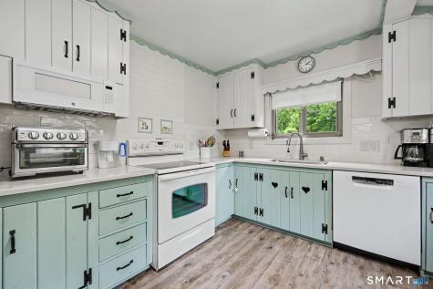 1A and 3 Satterlee Road New Fairfield CT 06812