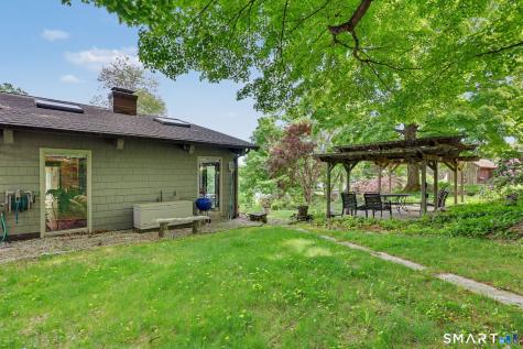 1A and 3 Satterlee Road New Fairfield CT 06812
