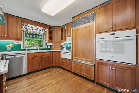1A and 3 Satterlee Road New Fairfield CT 06812