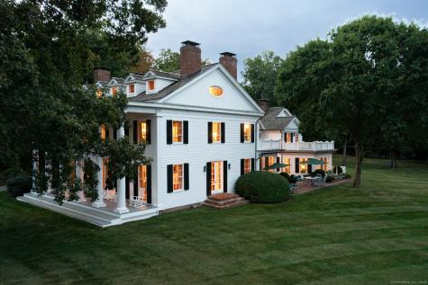 406 Shunpike Road Millbrook NY 12545