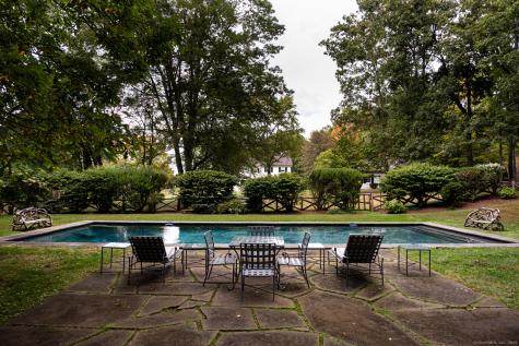 406 Shunpike Road Millbrook NY 12545