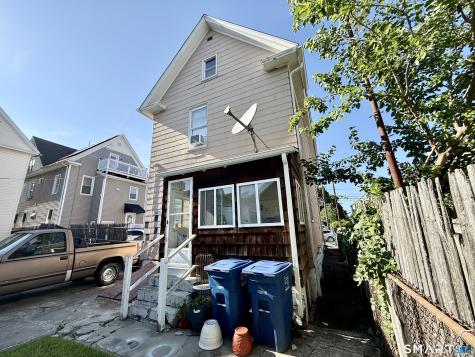 252 Stillman Street Bridgeport CT 06608