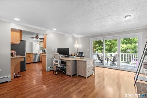 15 Ledgecrest Terrace Manchester CT 06040