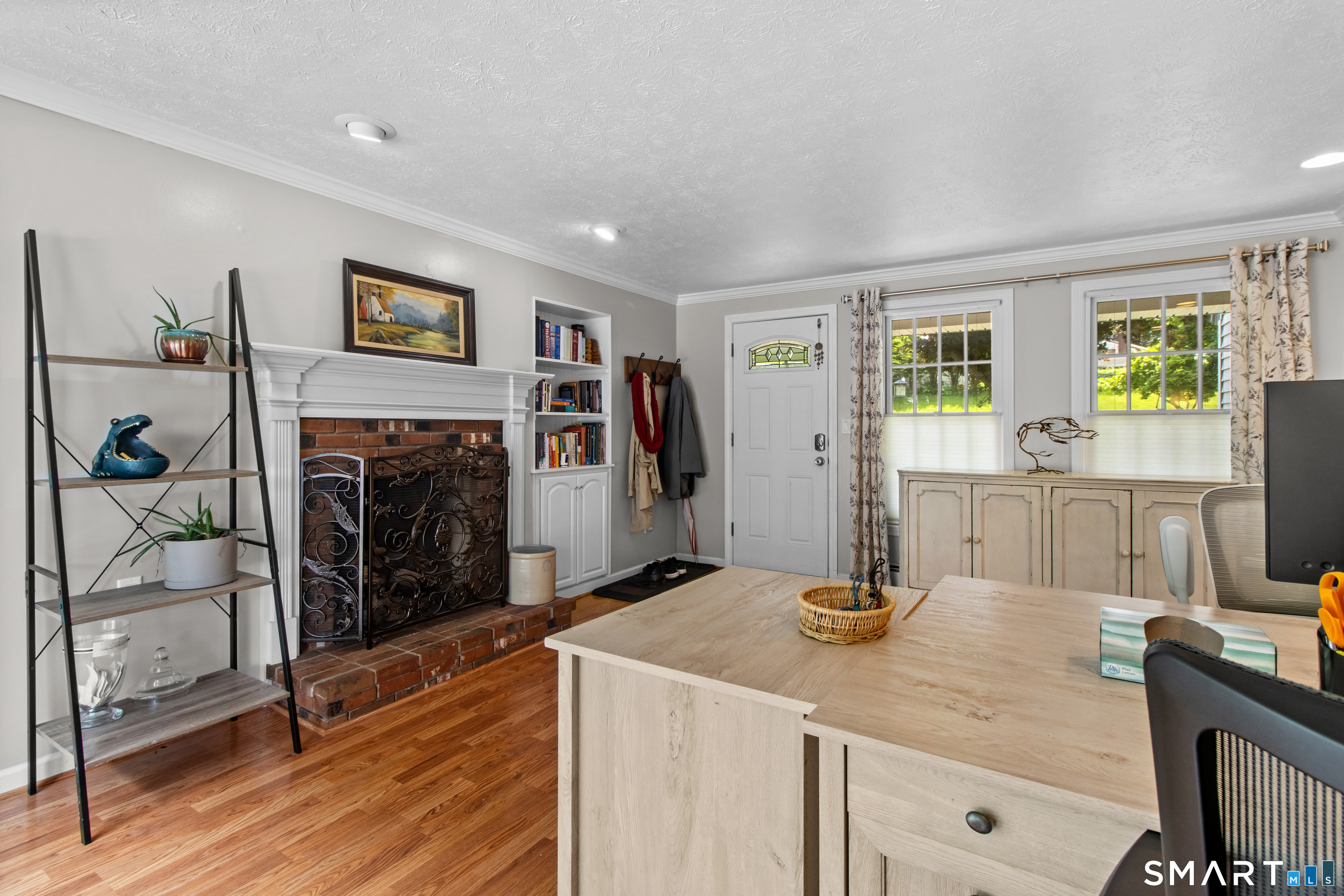 15 Ledgecrest Terrace Manchester CT 06040