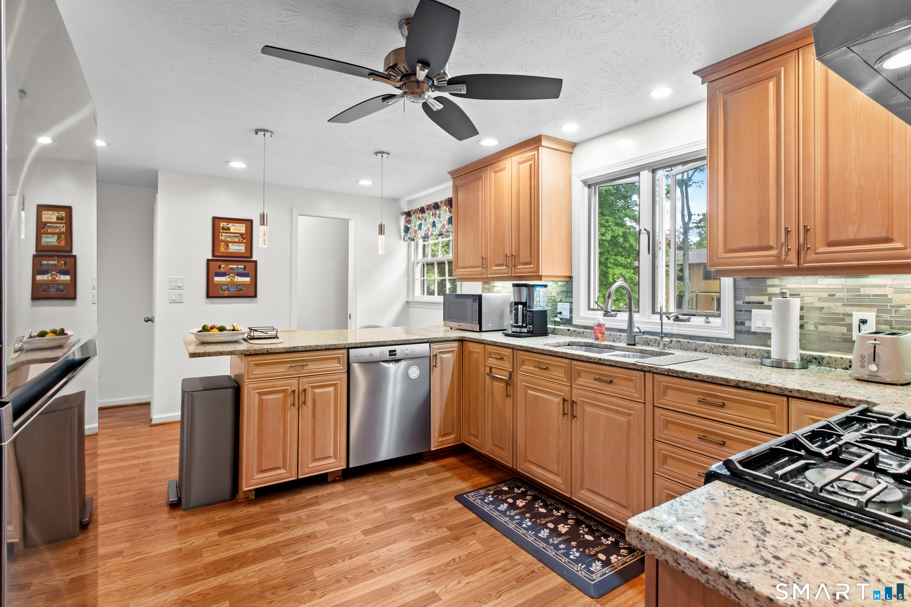 15 Ledgecrest Terrace Manchester CT 06040