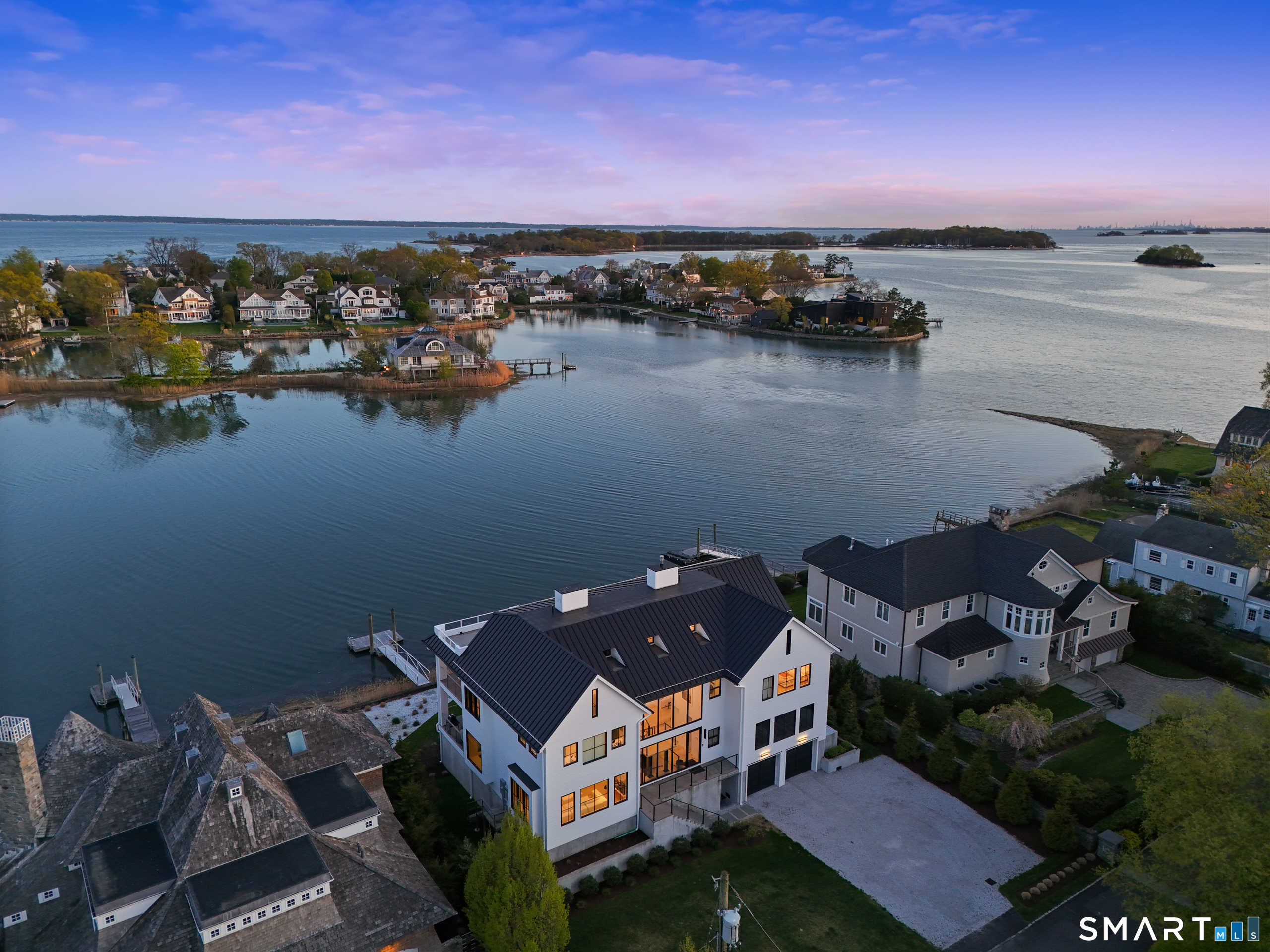 4 Little Cove Lane Greenwich CT 06870
