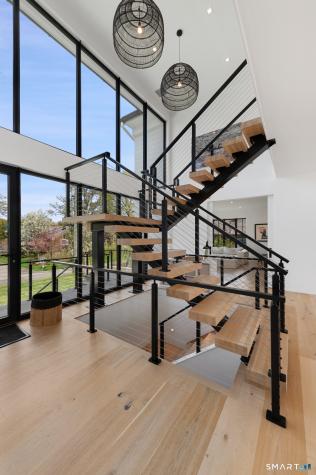 4 Little Cove Lane Greenwich CT 06870