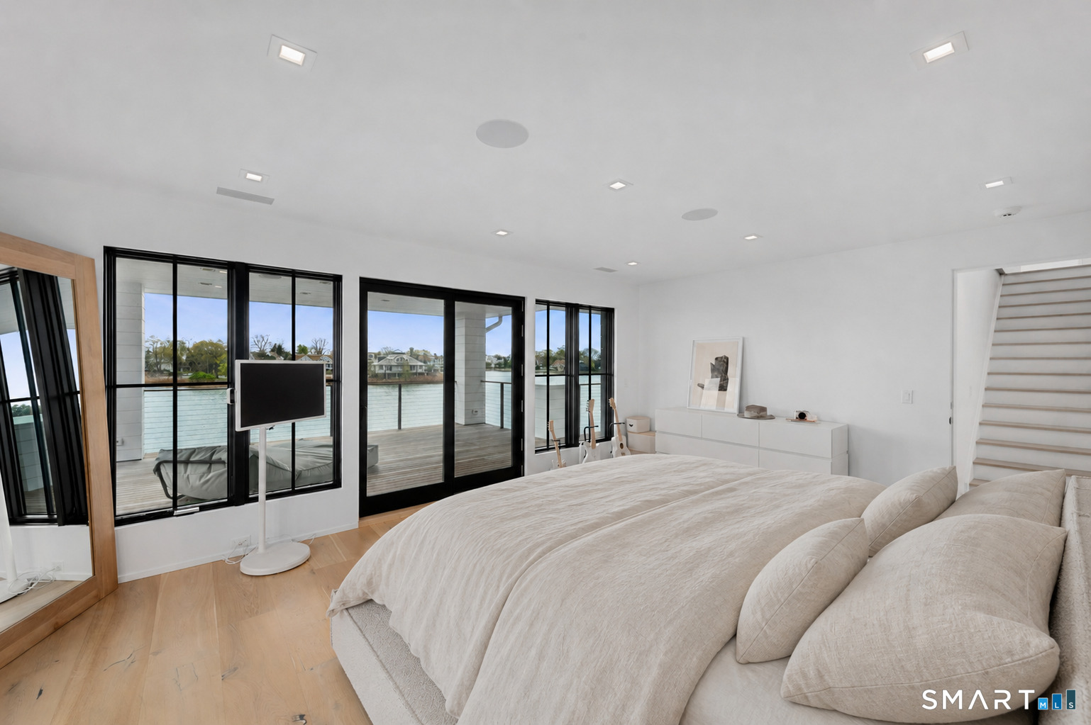 4 Little Cove Lane Greenwich CT 06870