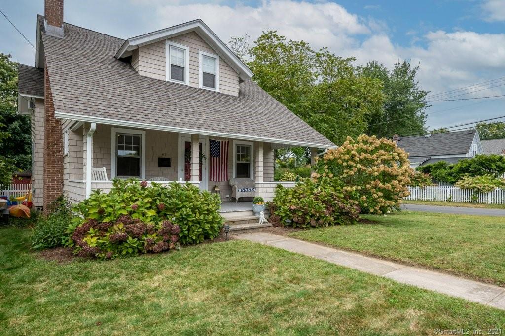67 Grove Street Clinton CT 06413