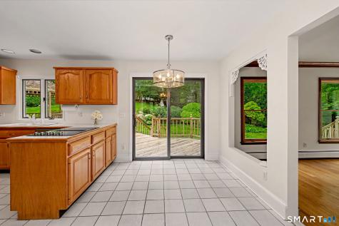 18 Kreiner Lane Norwalk CT 06850